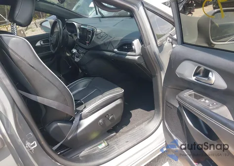 2020 Chrysler Pacifica Limited z USA, uszkodzony, nr VIN 2C4RC1GG4LR277509